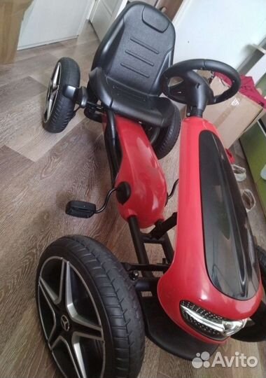 Педальная машина