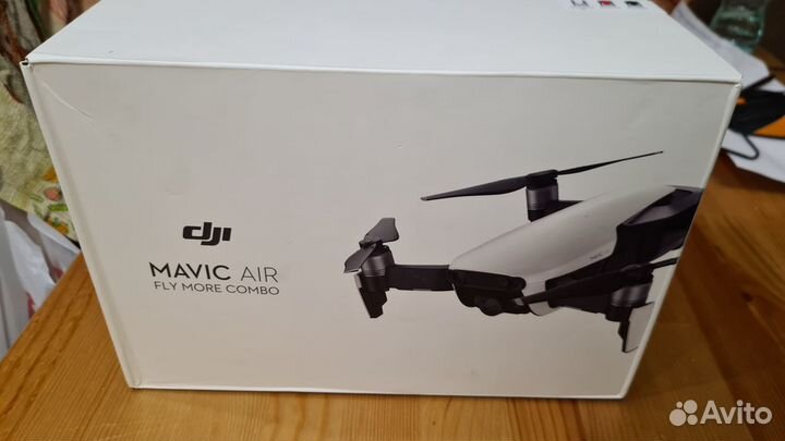 Dji mavic air Fly more combo (без коптера)