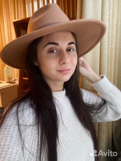 Шляпа фетровая женская