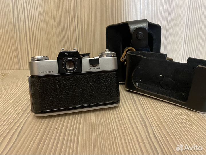 Плёночный фотоаппарат