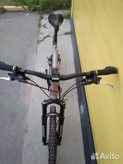 Велосипед GT avalanche 1.0