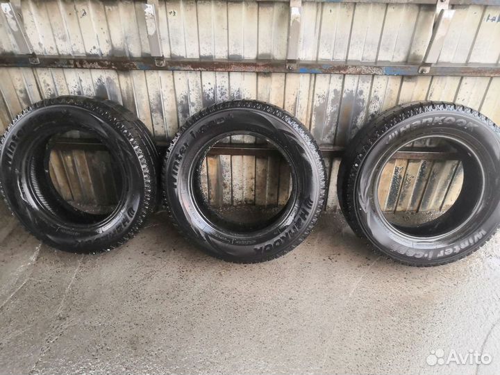 Hankook Winter I'Cept IZ2 215/65 R16