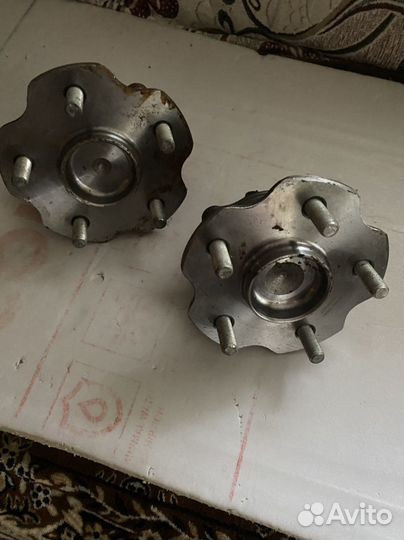 Задние ступицы avensis t270