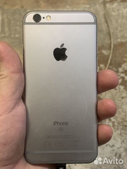 iPhone 6S, 64 ГБ