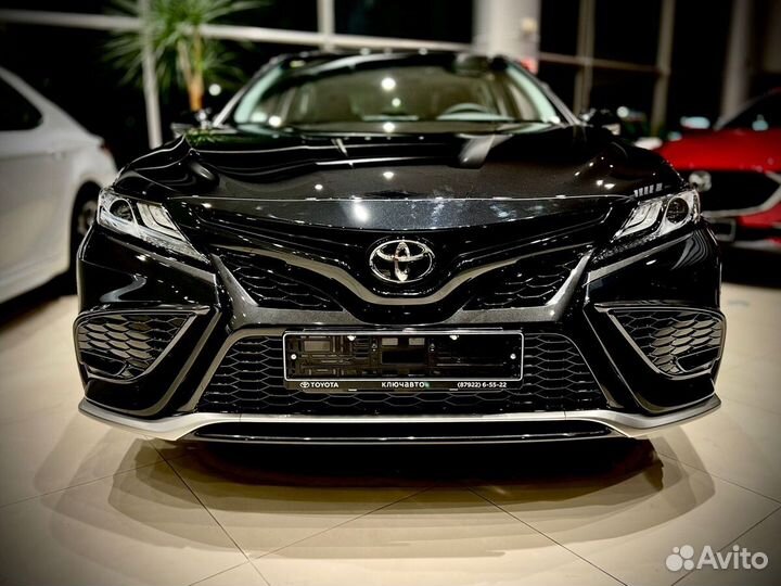 Toyota Camry 2.5 AT, 2023