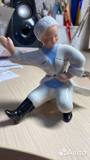 Сотников статуэтка казачок в пляске