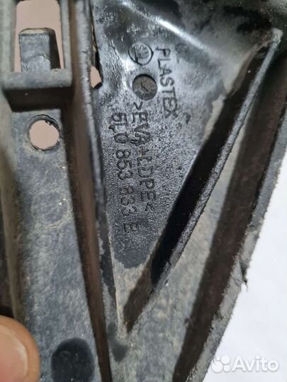 Подкрылок задний Skoda Yeti 12