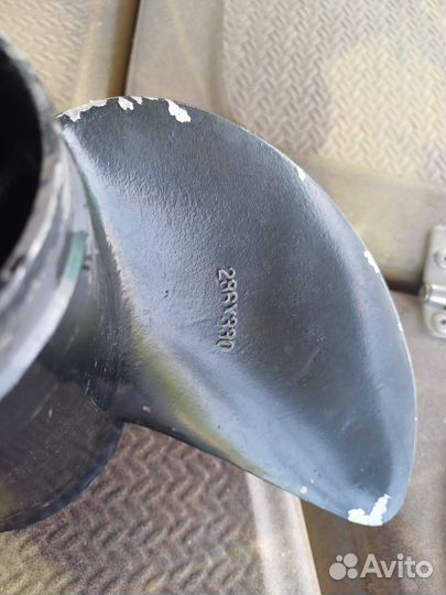 Винт для лодочного мотора