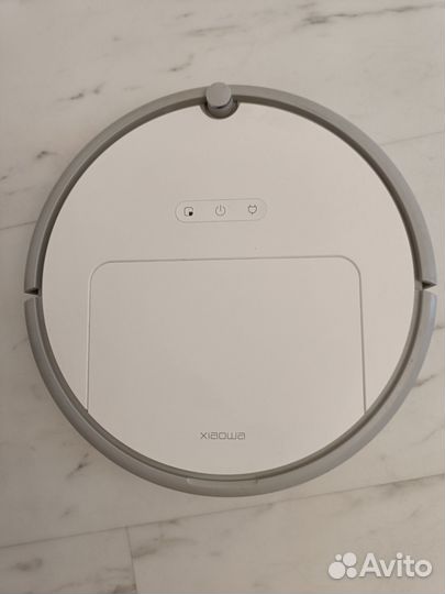 Робот пылесос xiaomi с102