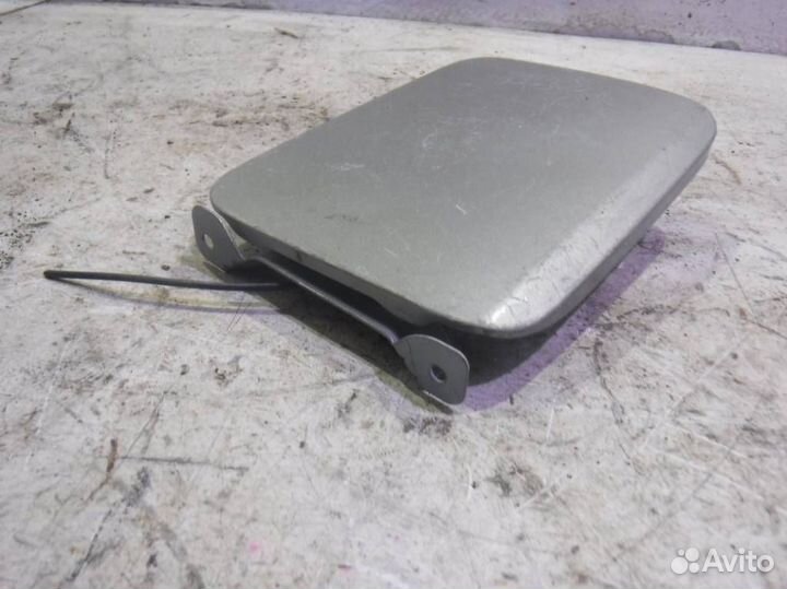 Лючок бензобака Субару