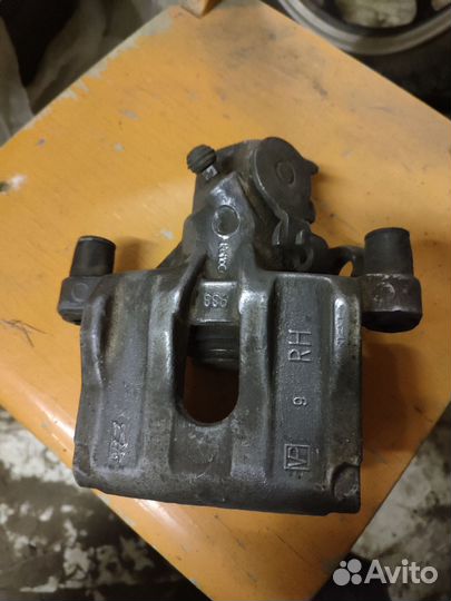 Суппорт на Форд focus 2