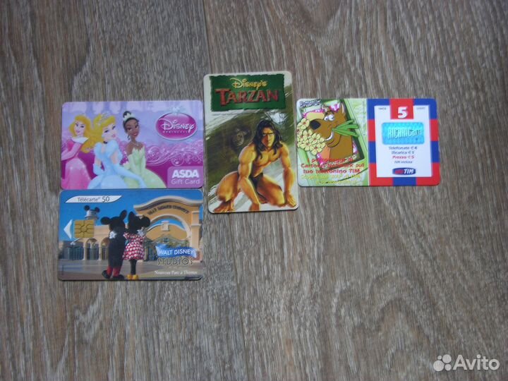 Пластиковые и телекарты: мультфильмы и комиксы