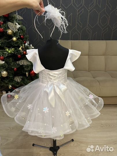 Платье Снежинки аренда