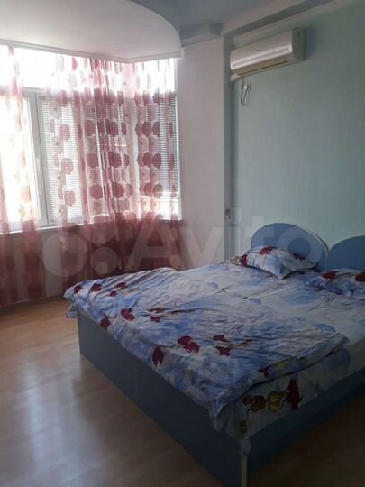 Комната 30 м² в 1-к., 2/4 эт.