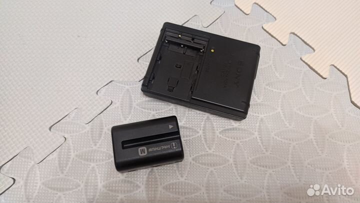 Фотоаппарат Sony dslr-A300