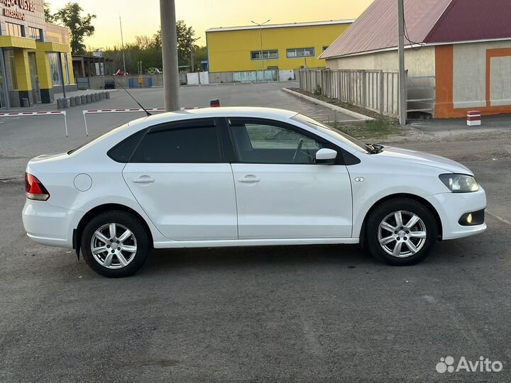 Volkswagen Polo 1.6 AT, 2012, 162 000 км