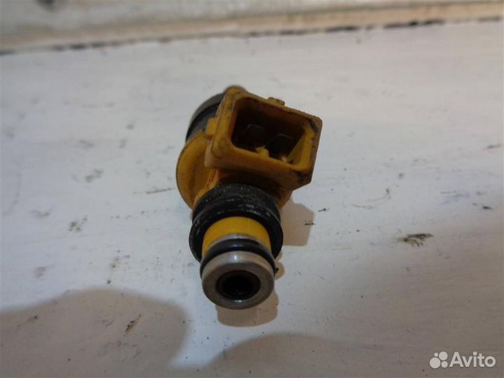 Форсунка инжекторная электрическая Hyundai Pony/E