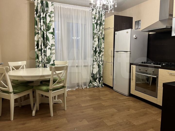 2-к. квартира, 68 м², 5/5 эт.