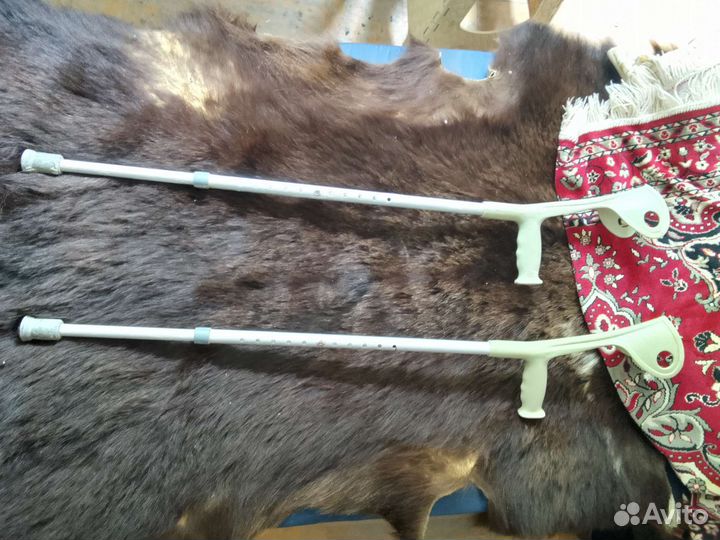 Костыли под локоть