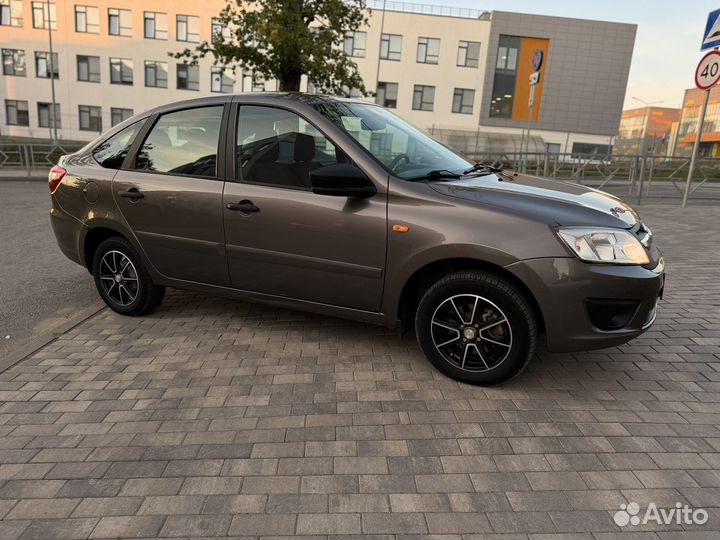 LADA Granta 1.6 AMT, 2016, 70 104 км