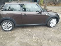 MINI Cooper 1.6 AT, 2010, 190 000 км, с пробегом, цена 850 000 руб.