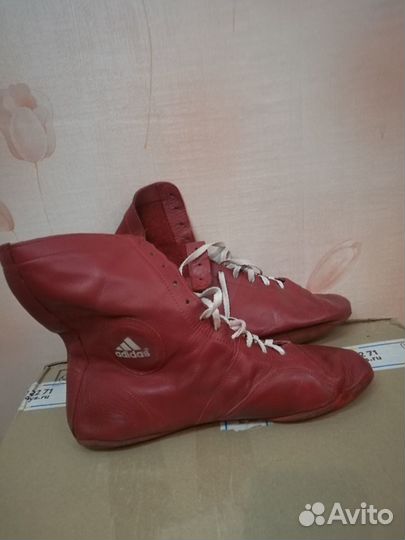 Продам борцовки кожаные