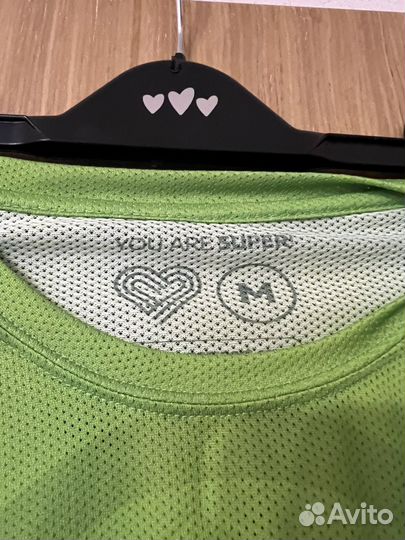 Спортивная футболка М женская