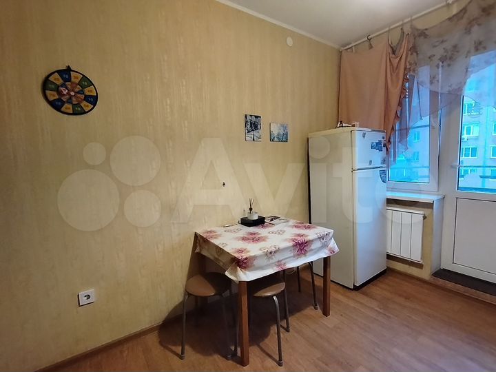 1-к. квартира, 35 м², 4/17 эт.