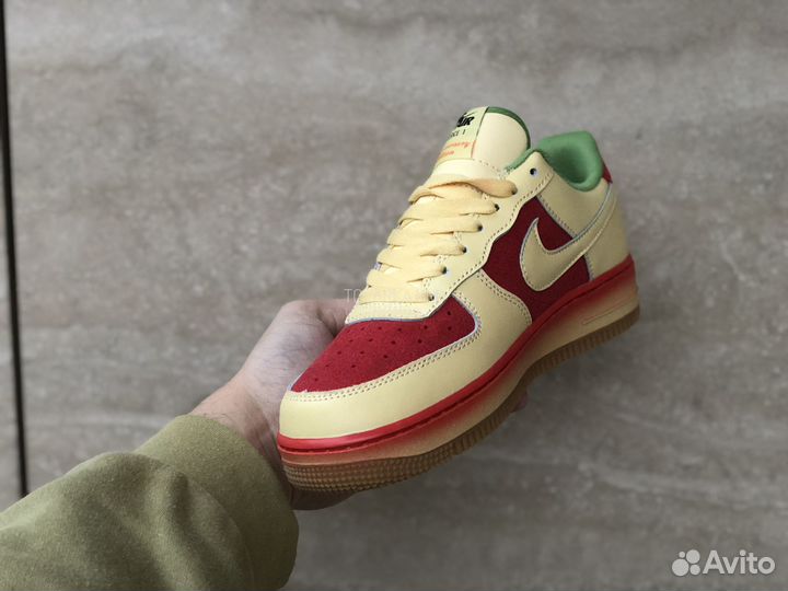 Кроссовки Nike Air Force 1 07 Chili Pepper