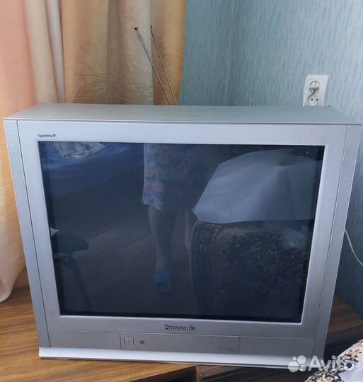 Телевизор Panasonic TX-29P80T