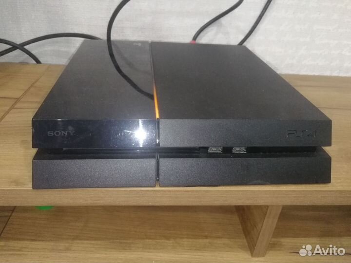 Sony PS4 fat