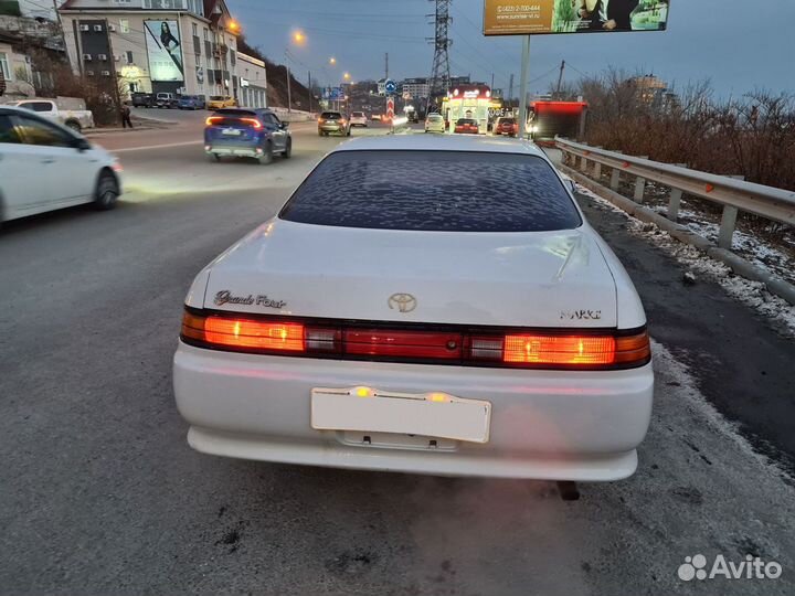 Toyota Mark II 2.5 AT, 1995, битый, 250 000 км