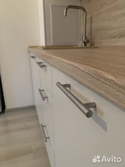 Прямая кухня небольшая ксп:24667