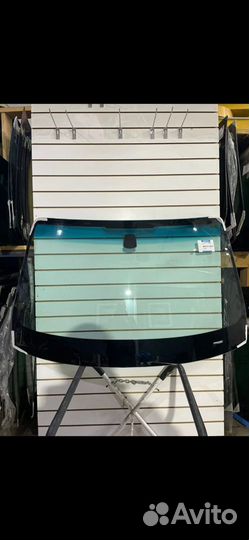 Лобовое стекло Kia Cerato 2