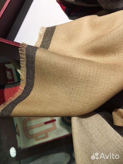 Шарф Burberry