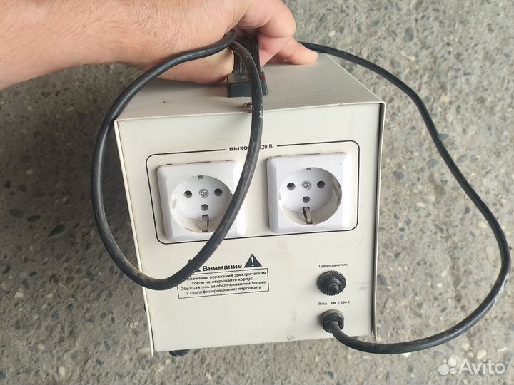 Стабилизатор 220в