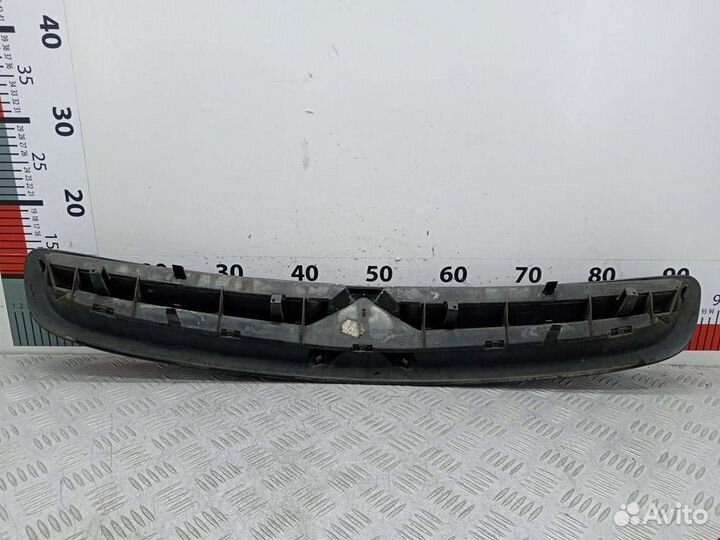 Решетка радиатора Citroen Xsara Picasso рест. 2005