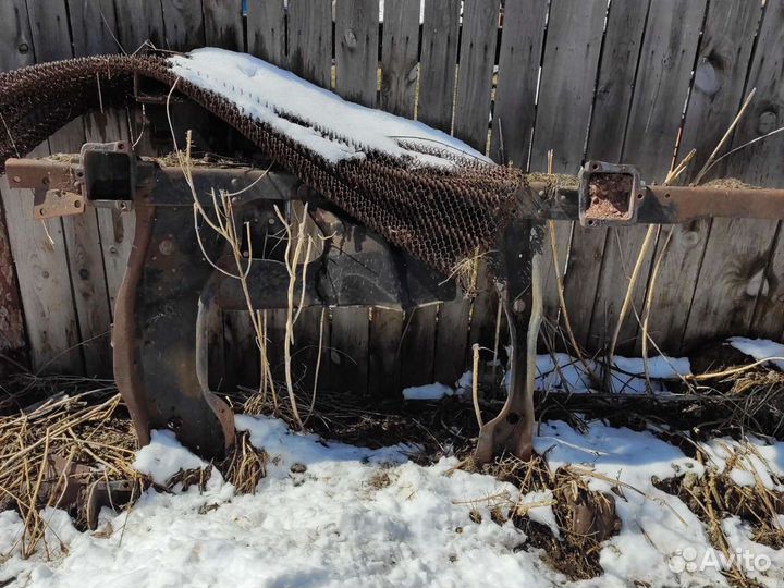 Мини-трактор КУРГАНМАШЗАВОД КМЗ-012, 1990