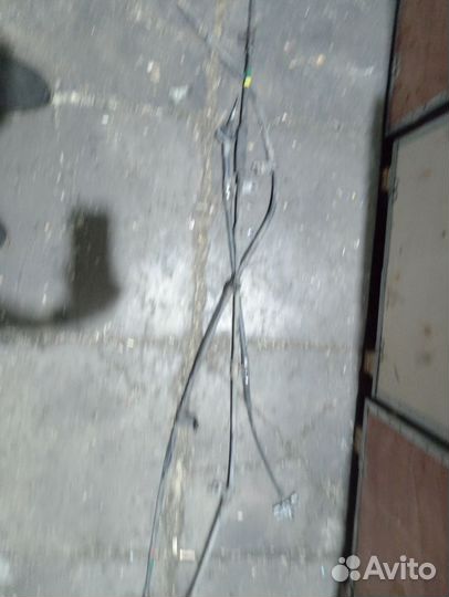 Тросик стояночный Hyundai grand Starex с 2007