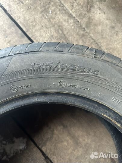 Viatti Strada Asimmetrico 175/65 R14 82H