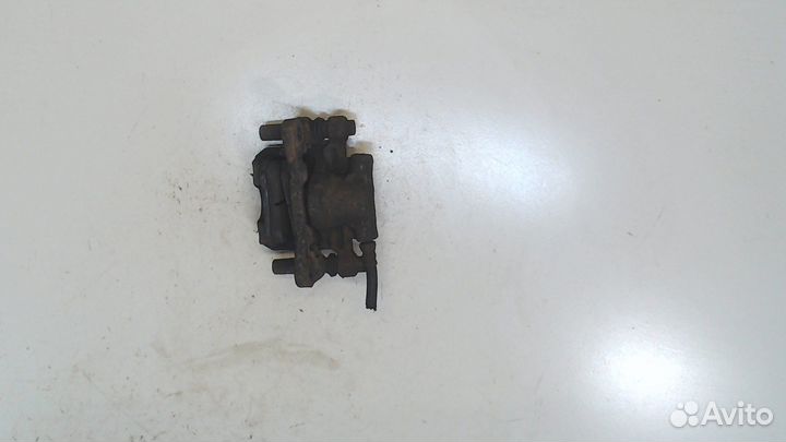 Суппорт Mitsubishi Lancer 10, 2010