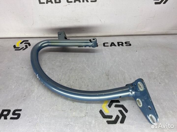 Петля крышки багажника правая Audi A4 B8 caga 2.0