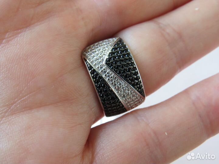 Серебряное кольцо Серебро 925 Клейма