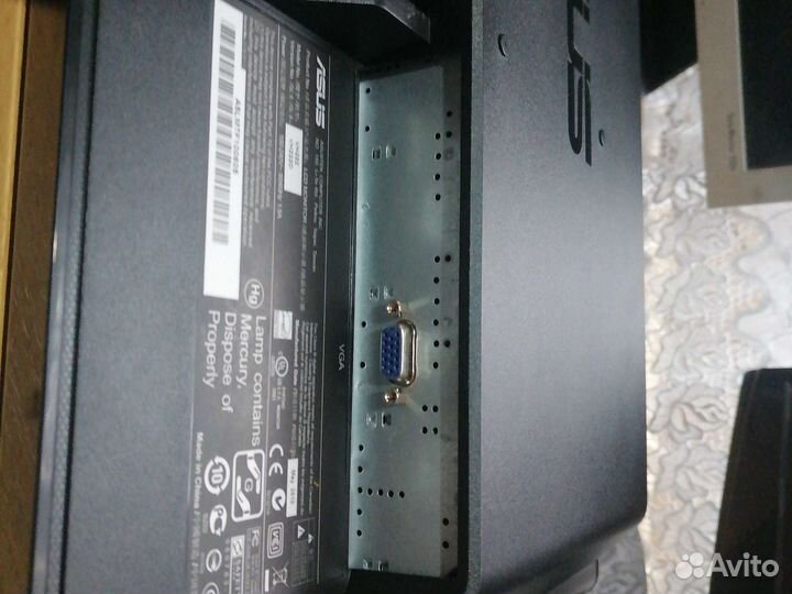 Монитор asus 22