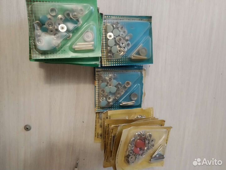 Швейная фурнитура.Кнопки 12мм