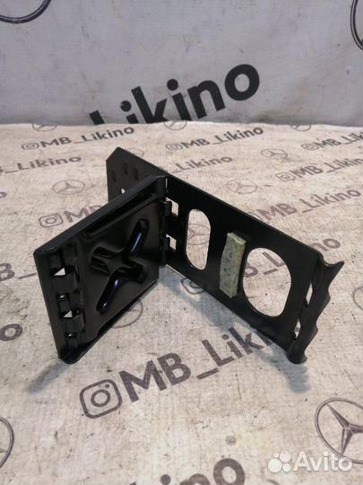Противооткатный упор Mercedes Ml W164