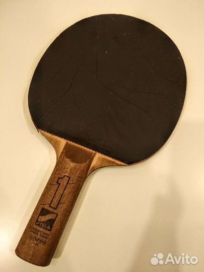 Теннисная ракетка 