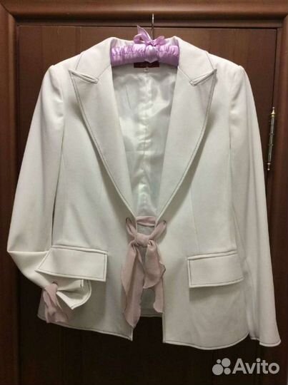 Жакет,р.48
