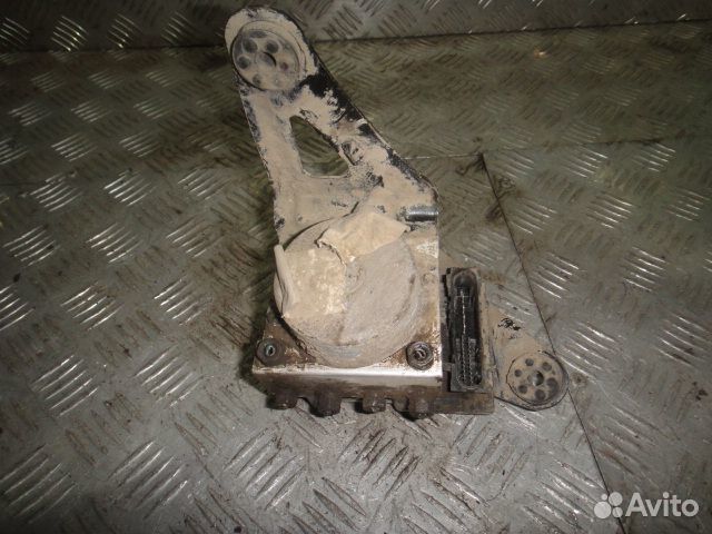 Блок ABS Megane 2 (03-09) /Scenic (03-09) б\у