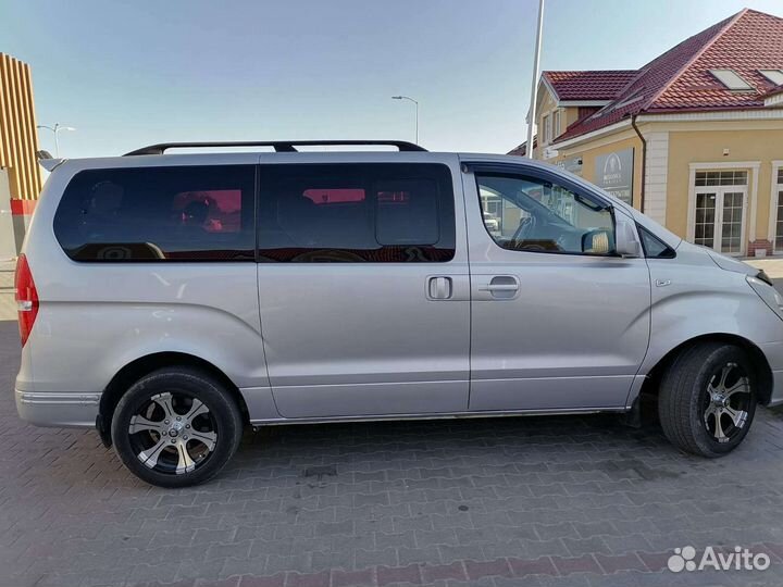 Прокат, аренда микроавтобуса / минивена